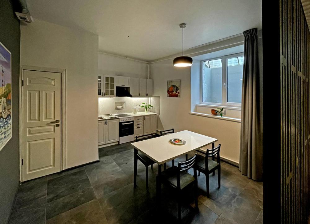 Artist Apartment Вильнюс Экстерьер фото